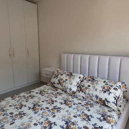 Fly Golem Apartment Golem (Tirana)